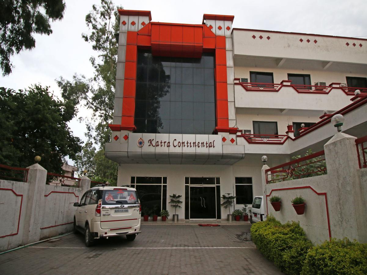Oyo 5667 Katra Continental Hotel Eksteriør billede