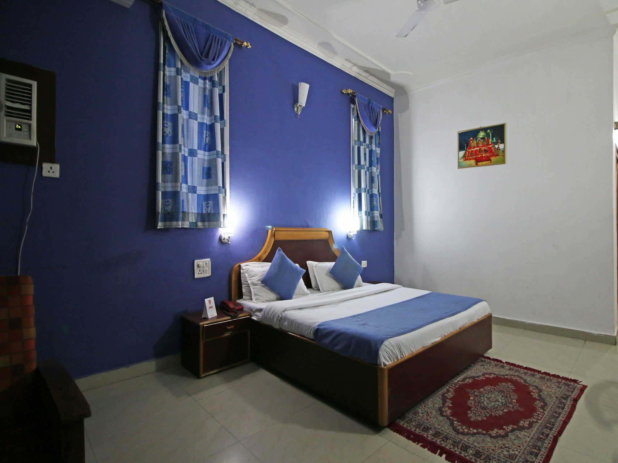 Oyo 5667 Katra Continental Hotel Eksteriør billede